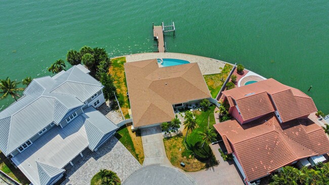 Building Photo - Luxury Waterfront Living in St. Pete Beach with Private Pool & Spa - 4 Bed | 3 Bath