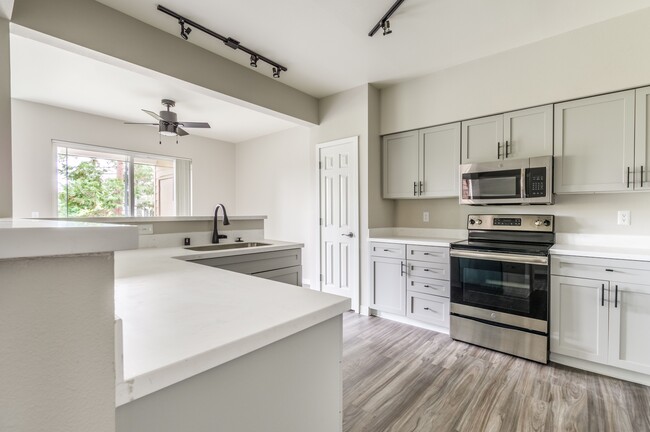 Building Photo - Evans Creek at Woodbridge Rental