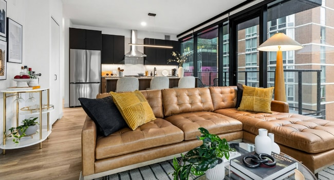 Photo - 228 E Grand Ave