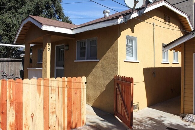 Building Photo - 52 N San Marino Ave Rental