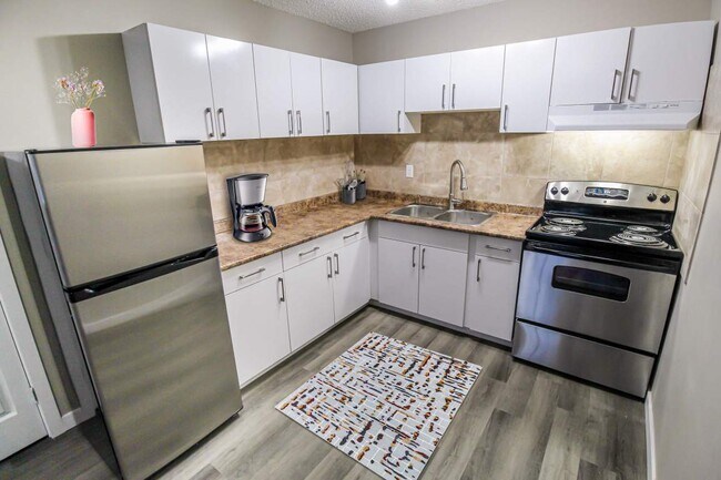 Photo - Mainstreet 1320