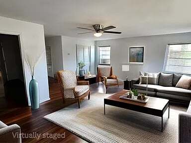 Building Photo - Renovated 2BD/1BA Apartment | Bexley Area | Hardwood Floors | Pets Welcome