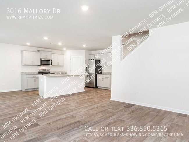Photo - 3016 Mallory Dr