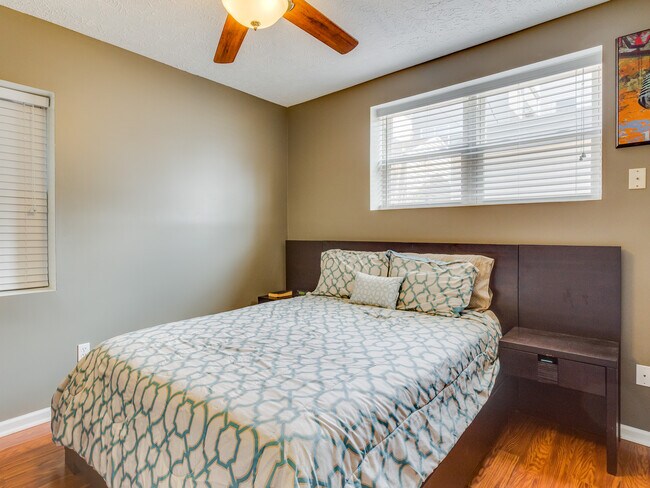 Photo - 2193 W 7th St