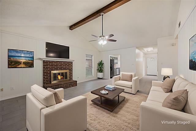 Photo - 1504 Evans Dr