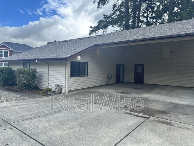 Photo - 7730 SW Eaker Pl