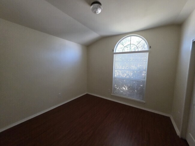 Photo - 2302 Griffin Dr