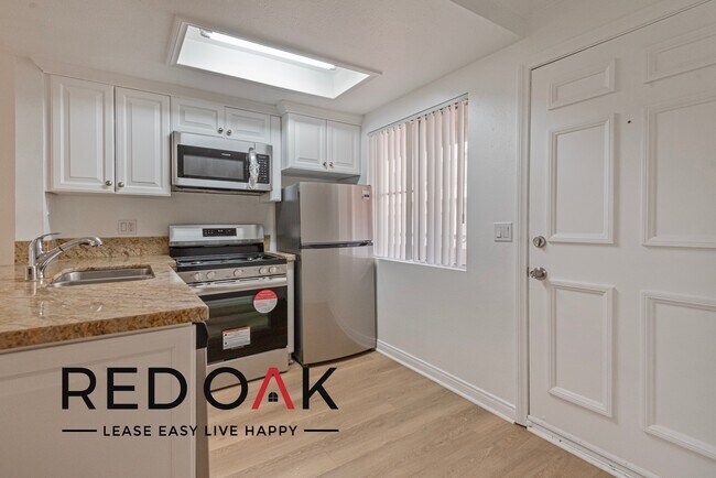 Photo - Fantastic Two Bedroom with a Beautiful Fir... Unit 5