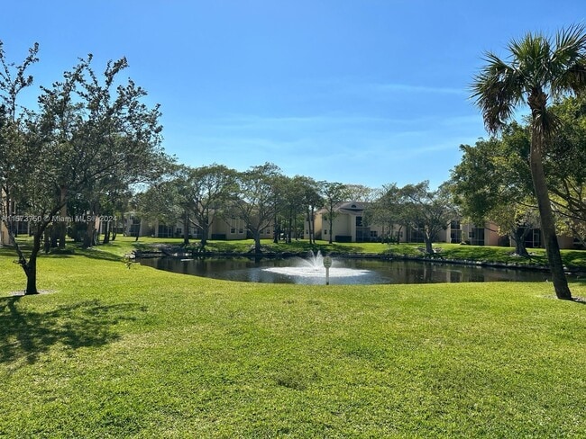 Photo - 800 Cypress Park Way Unit L1