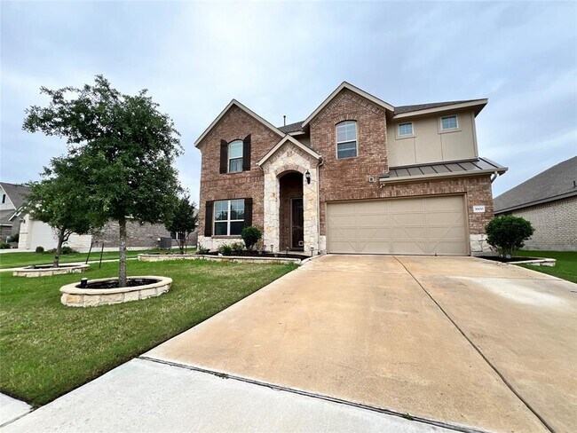 3900 Eland Dr