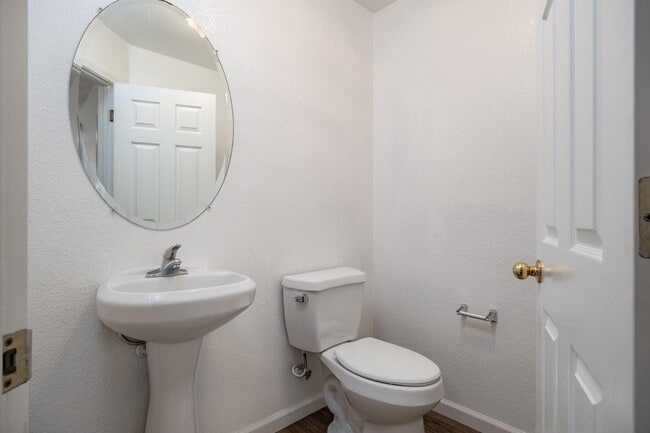 Photo - 3850 Lexar Dr