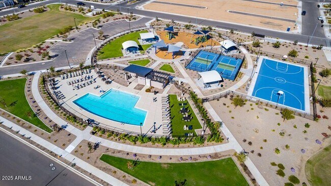 Building Photo - 3716 N 99th Dr