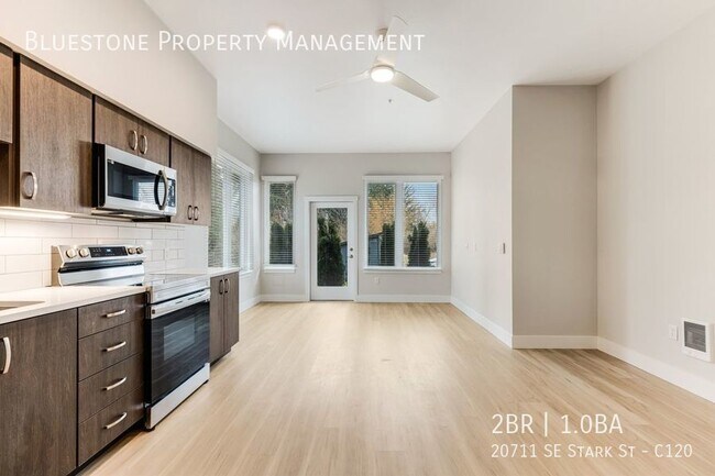 Building Photo - 20711 SE Stark St Unit C120