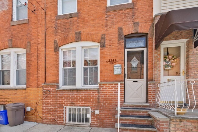 Photo - 2341 S Woodstock St