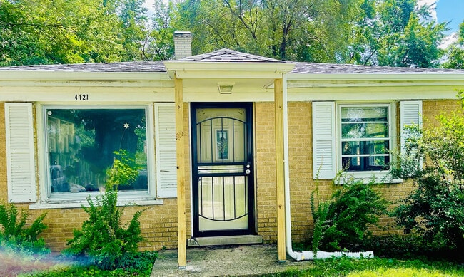 Building Photo - 4121 W 135th Pl Rental