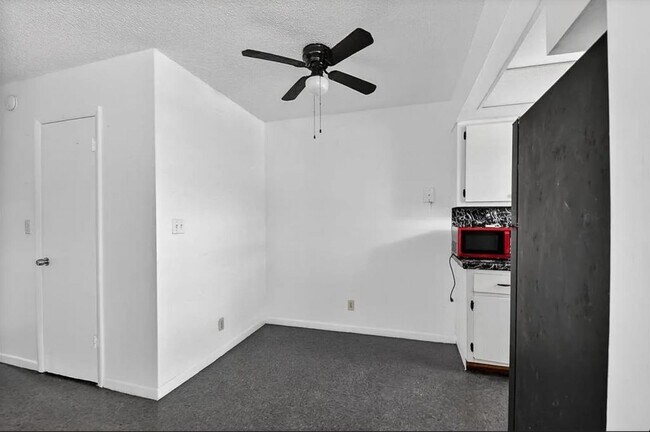 Photo - 1406 Barton Rd