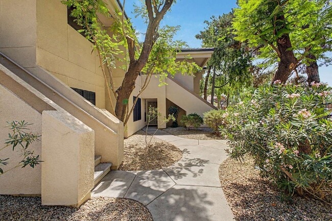 Photo - 6885 E Cochise Rd Unit Apt 108