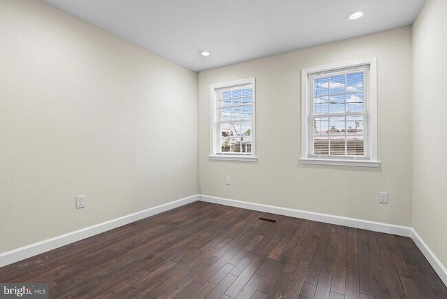 Photo - 713 N Duncan St