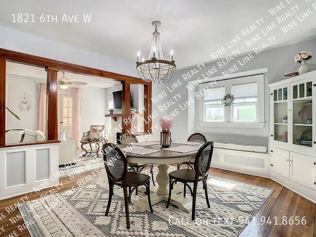 Photo - 1821 6th Ave W