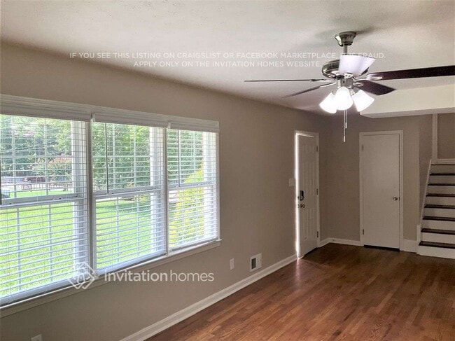 Photo - 1634 E Lake Dr