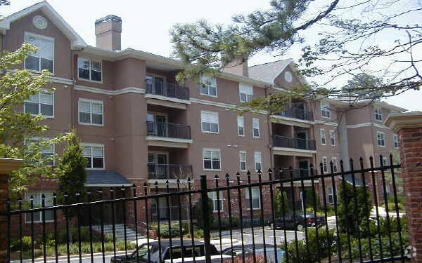 Photo - Carlyle Ridge