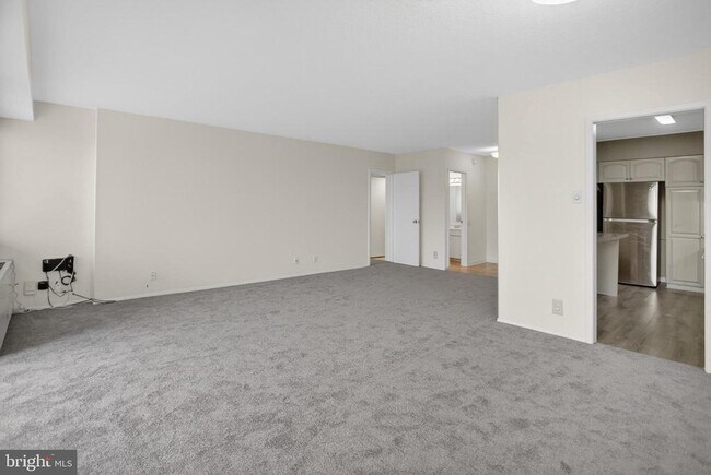 Photo - 4515 Willard Ave Unit 708S