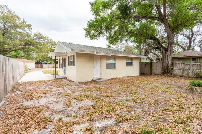 Photo - Wonderfully located 1/1 Duplex - No washer/dryer