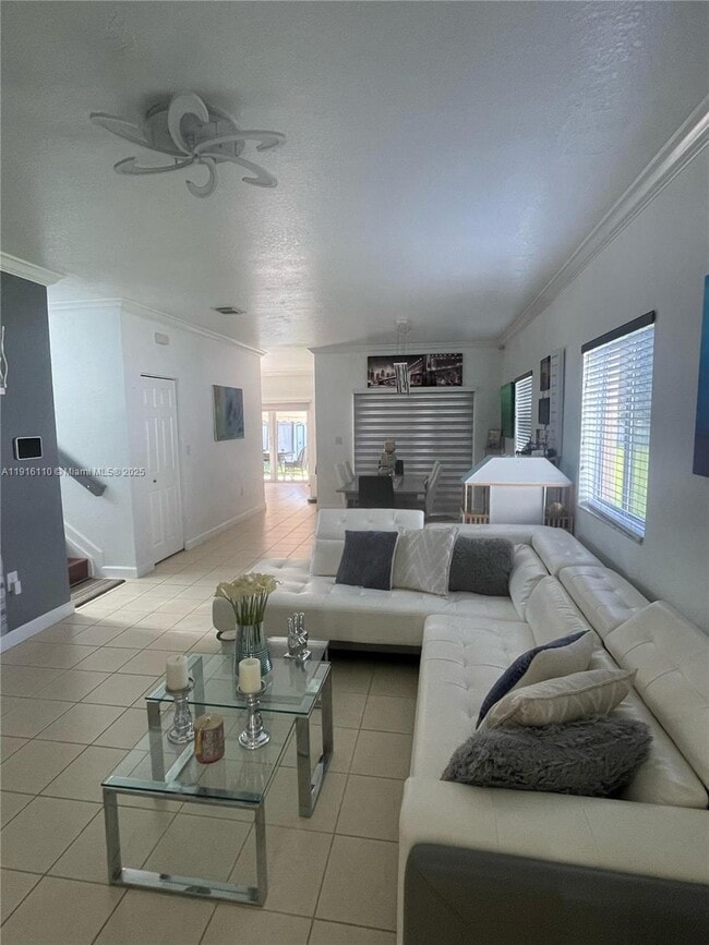 Photo - 3102 NE 3rd Dr