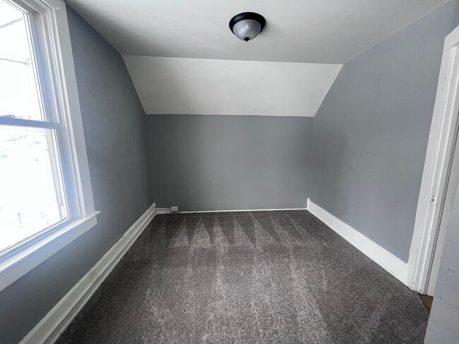 Photo - 2143 Palace Ave SW