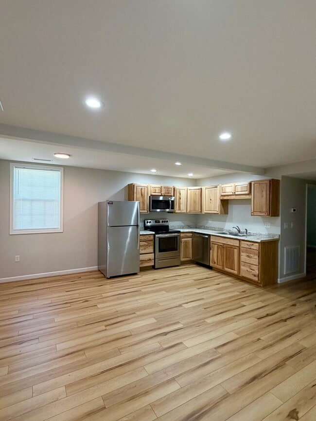 Photo - Rhodes Unit #2