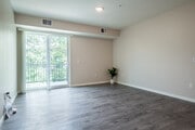 2BR, 2BA - 1292SF