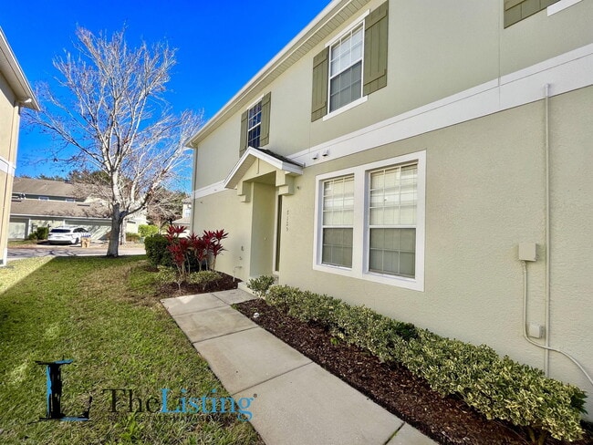 7125 Red Lantern Dr