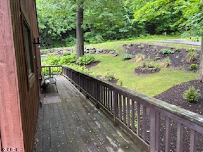 Photo - 1 Gray Rock Dr Townhome