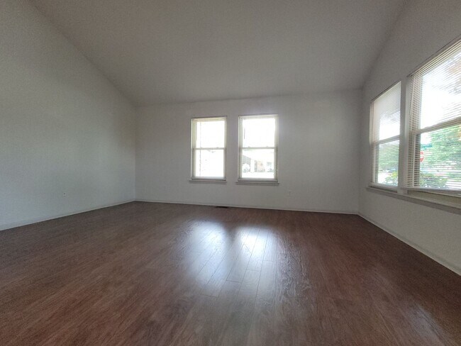 Photo - LAKE CHRISTOPHER