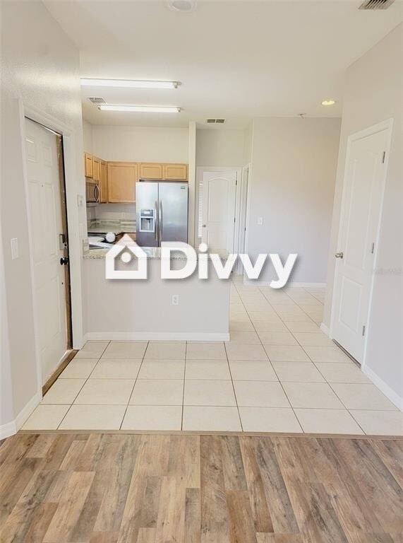 4205 Winding Vine Dr