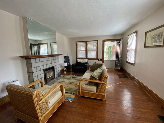 Photo - W Patterson Ave 72-74 NLLS Unit 74