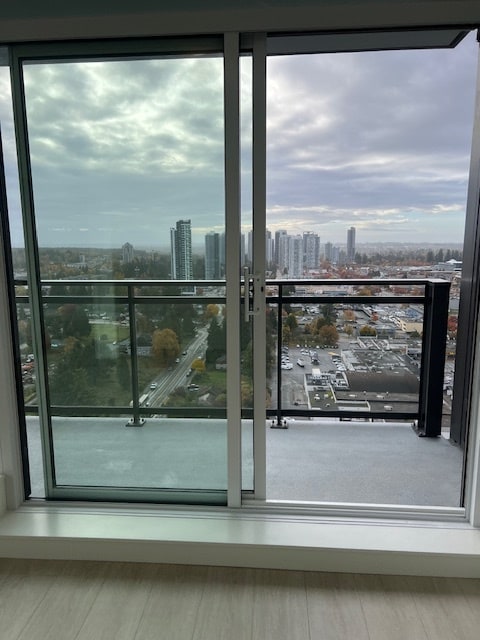 Photo - 13675-1107A 107A Ave