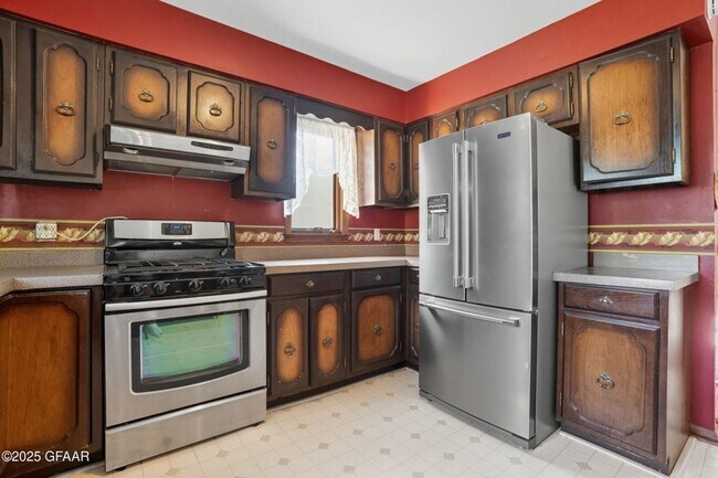 Photo - 322 N 7th St Unit House