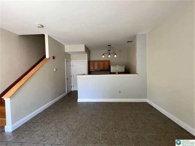 Photo - 147 S 4th St Unit 14