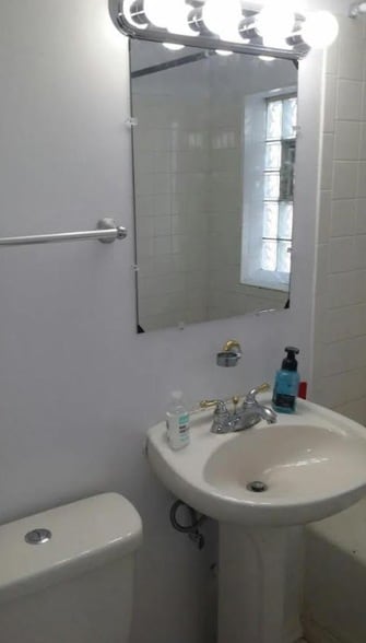 Photo - 8352 S Ingleside Ave