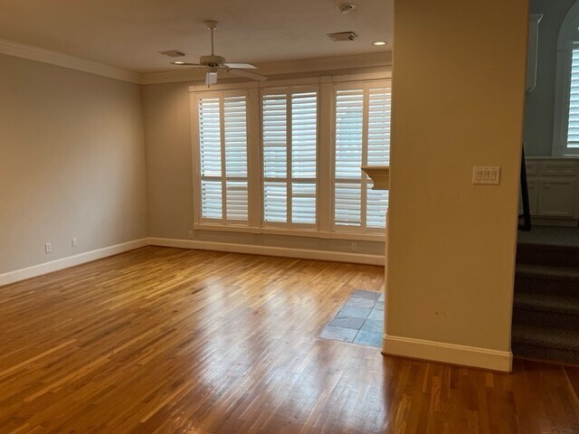 Building Photo - 2425 Dorrington St Unit B Rental