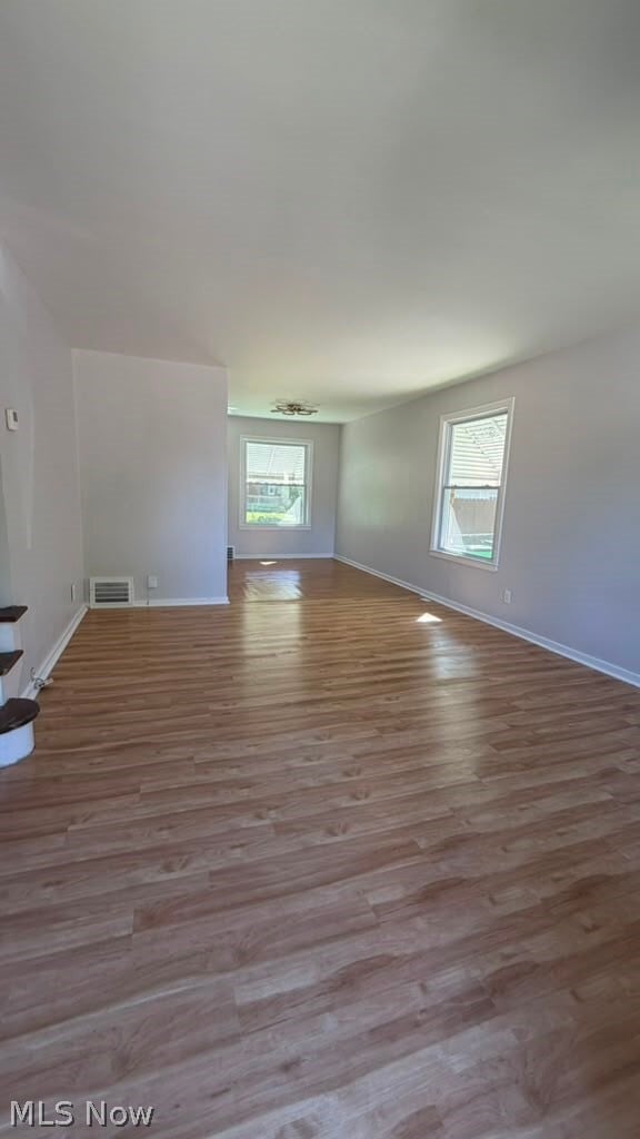 Photo - 1527 Babbitt Rd