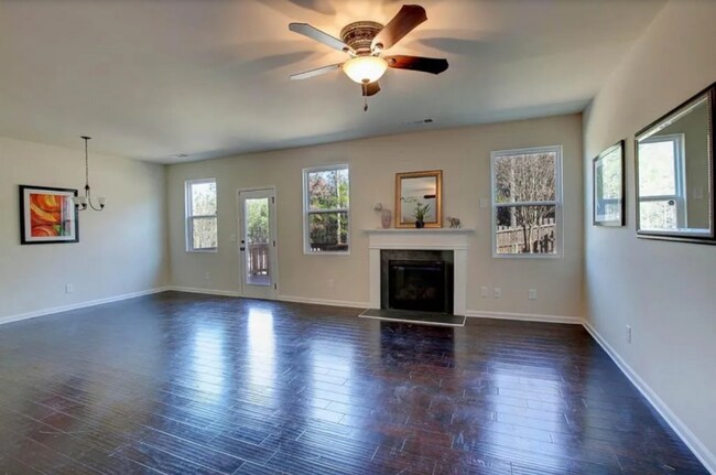 Photo - 84 Harrison Dr