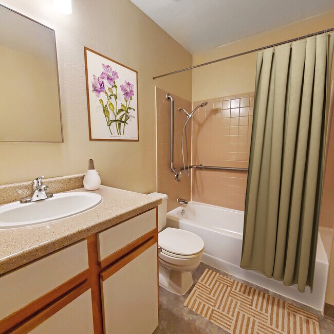 Photo - Mollie & Max Barnett Apartments