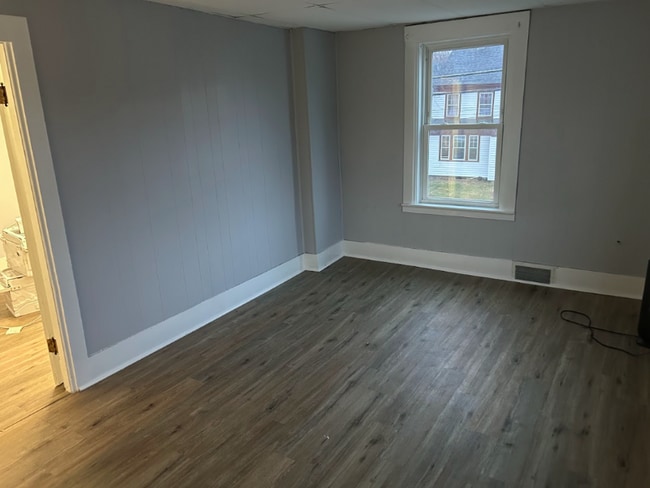 Photo - 510 Main St Unit 2