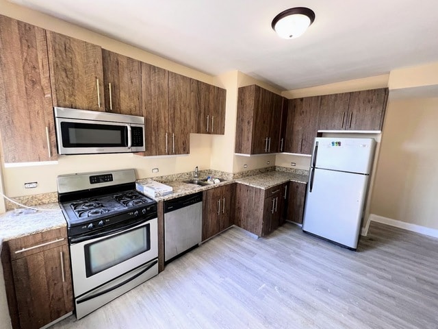Building Photo - 4656 N Central Park Ave Unit 2