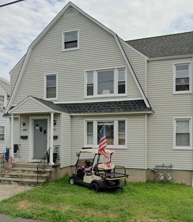 Photo - 594 Courtland Ave Unit 3