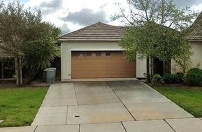 Beautiful 4-Bedroom Home for Rent in North... - Beautiful 4-Bedroom Home for Rent in North...