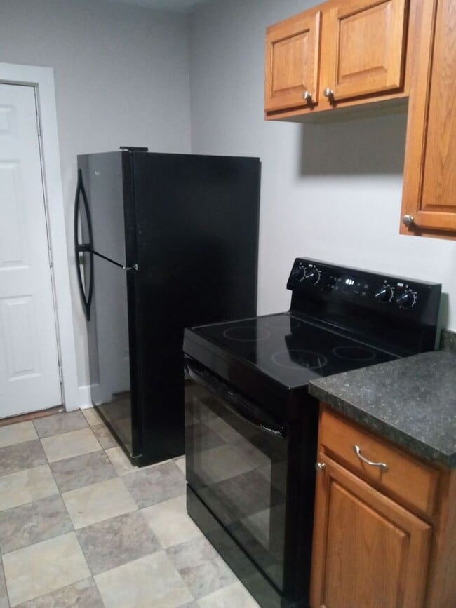 Photo - Cozy 3 bedroom ranch style single family house close to the Short North