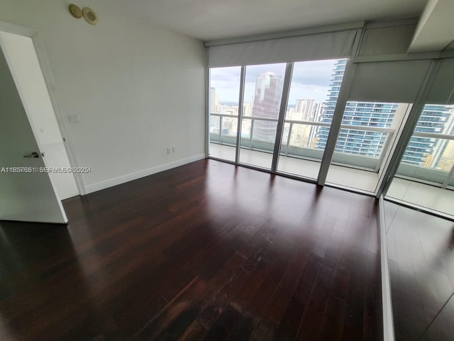 Photo - 485 Brickell Ave Unidad 4103